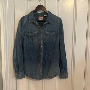 Women’s Levi’s Tailored Fit Denim Stretch Shirt Sz L